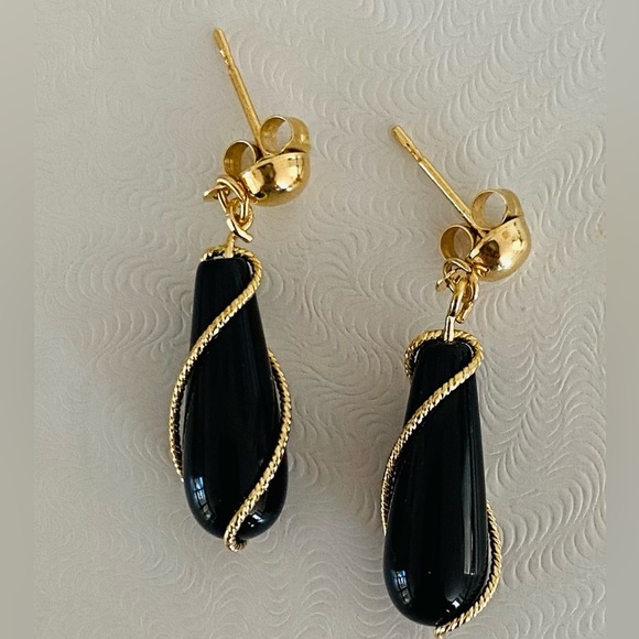 Jewelry - 14K Yellow Gold 1” Onyx Dangle Gold Wire Twist Drop Earrings Vintage Unique